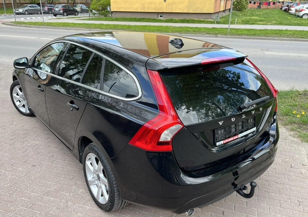 Volvo V60 cena 35700 przebieg: 214685, rok produkcji 2014 z Choroszcz małe 436